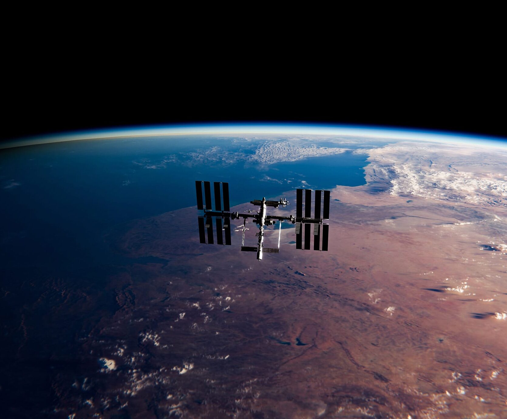 Space BDが導電性繊維の開発と打上げ前テストに関する論文で紹介されました。